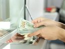 Как правильно покупать валюту перед отпуском: курс рубля, лимиты в банках и нужен ли паспорт