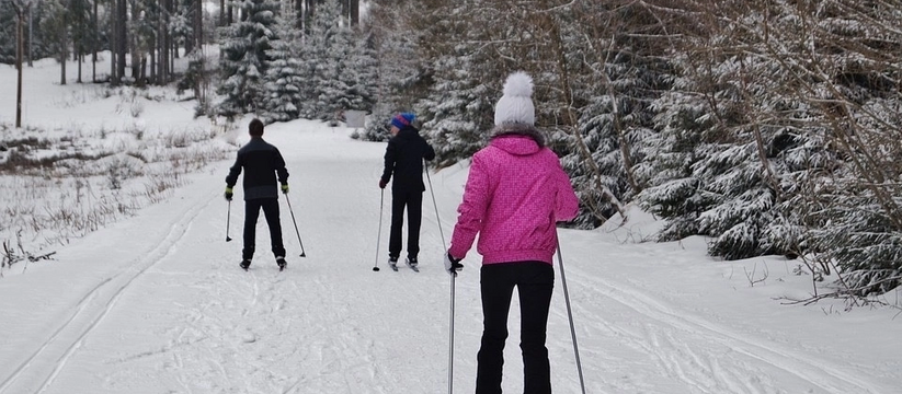 Зимние активности: где покататься на беговых лыжах в Екатеринбурге?