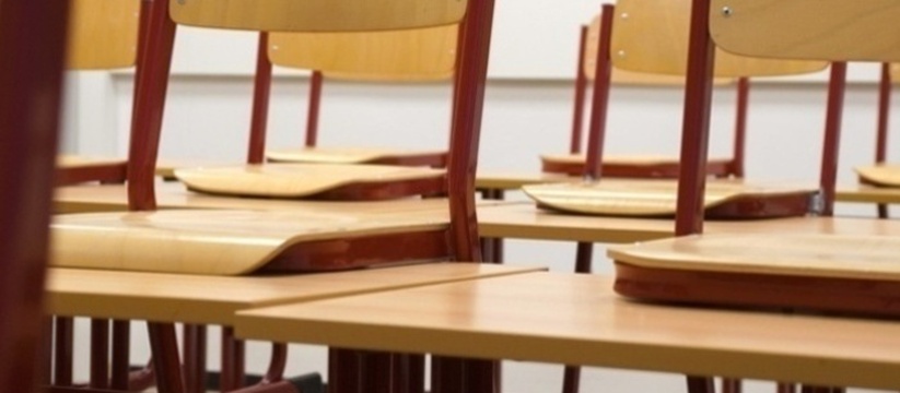Из школы на Уралмаше уволились сразу 20 учителей