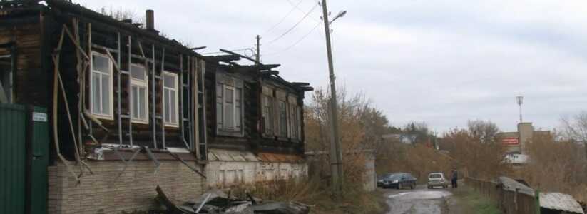 Свердловский сотрудник ГИБДД спас семью с детьми из горящего дома