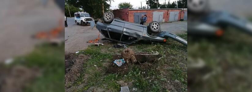Погиб парень, ехавший в багажнике: пьяный уралец на ВАЗ-2114 не справился с управлением