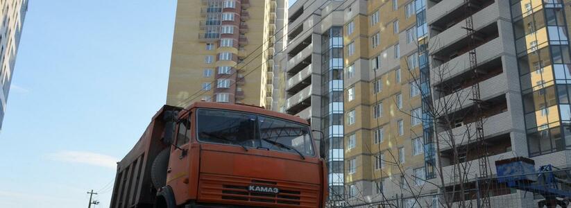 В Екатеринбурге взорвался КАМАЗ
