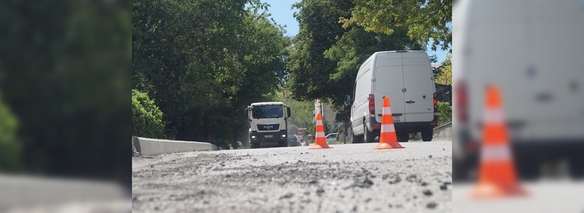 На ремонт дорог Екатеринбурга выделят еще два миллиарда рублей