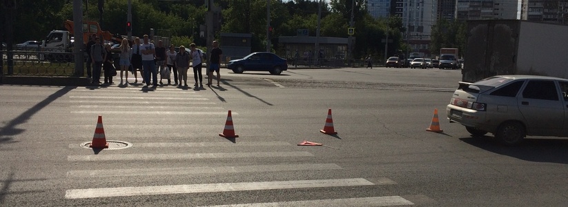 В Екатеринбурге водитель сбил 10-летнюю велосипедистку на пешеходном переходе