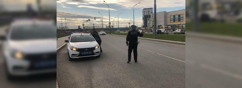 В Екатеринбурге провели спецоперацию, чтобы оштрафовать высокопоставленного сотрудника ГИБДД