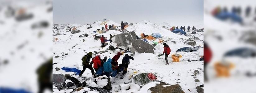 На Эвересте погибли 65 альпинистов - апрель 2015 год