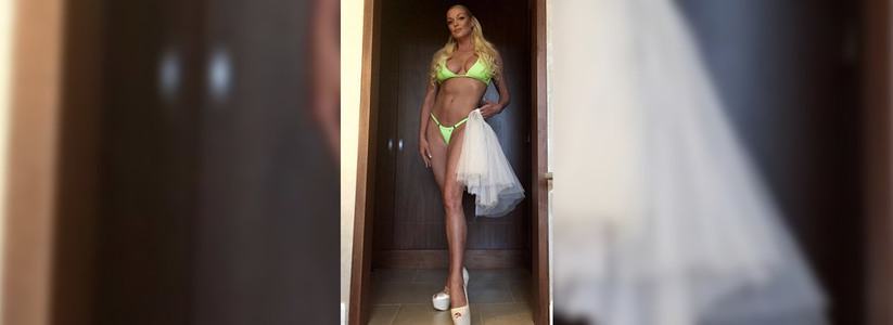 Споры о фигуре Анастасии Волочковой: балерина показала фотографию в стрингах - 20 июля 2015