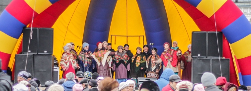 Картофель, валенки и танцы: в центре Екатеринбурга заработала ярмарка «Праздник урожая» - 17 октября 2015 года