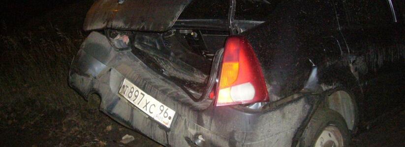 В Невьянске из-за столкновения такси и ВАЗ пострадали женщина и ребенок