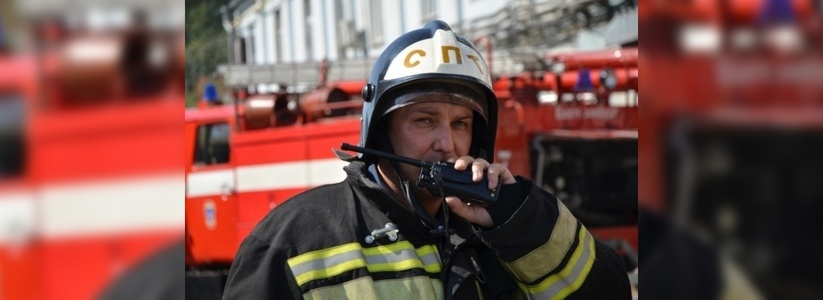 В Екатеринбурге на Фролова и на Энтузиастов в ночь на 19 сентября сгорели три иномарки: «Джили», «Хендэ» и «Порш Кайен»