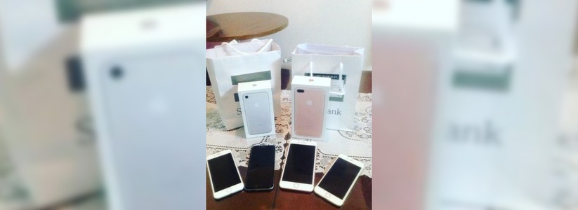 В Екатеринбурге сметают с прилавков iPhone 7 и iPhone 7 Plus, поступившие сегодня в продажу