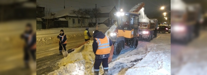 В Екатеринбурге коммунальщики почистили Окружную в тот же день, когда ГИБДД перекрыла по ней проезд
