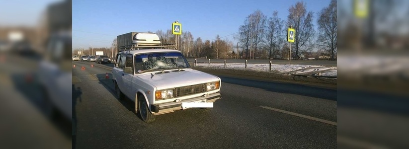 На Челябинском тракте водитель «четверки» сбил двух женщин из-за яркого солнца