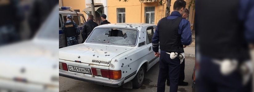 Мужчину, обстрелявшего здание ЧОП и полицию в Свердловской области, отправили в психбольницу