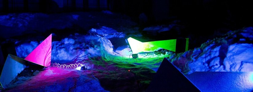 В рамках фестиваля «Не темно-2018 »25 световых инсталляций украсят центр Екатеринбурга 22 и 23 декабря