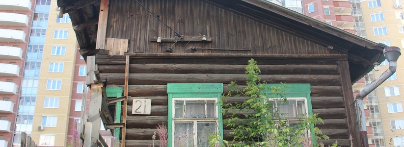 Первые высотки и граффити в Свердловске: знаковые дома Пионерского и Втузгородка