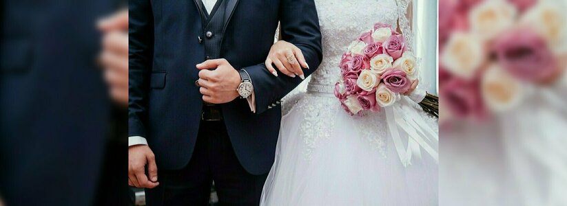 На уральской свадьбе 28 человек заразились коронавирусом: возбуждено уголовное дело