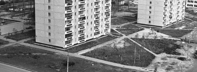 Дома за пять дней и как Ельцина лишили ордена Ленина: необычные истории многоэтажек Екатеринбурга