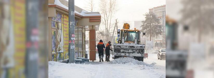 За ночь коммунальщики вывезли из Екатеринбурга 10 206 тонн снега