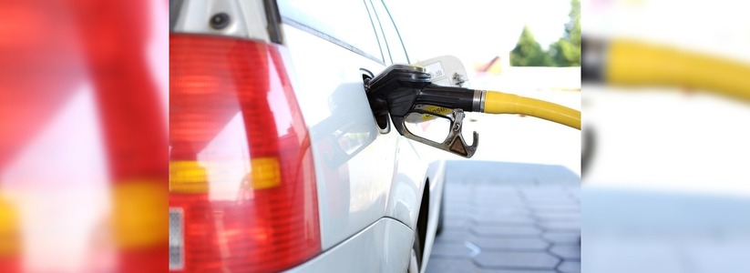 ФАС зафиксировала рост цен на бензин в Свердловской области