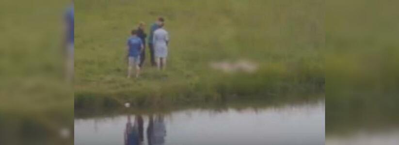 В Краснотурьинске нашли тело 19-летнего парня, пытавшегося переплыть пруд