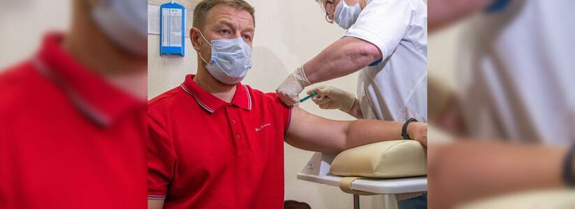Вакцинация от коронавируса началась в отдаленных районах Екатеринбурга