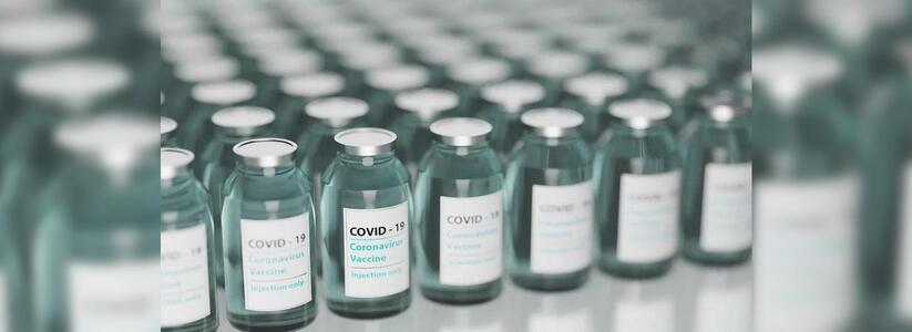После прививки от COVID-19 можно оформить больничный, заявила вице-мэр Екатеринбурга