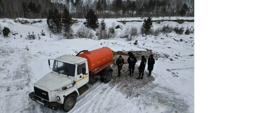 Экологи поймали на незаконном полигоне недалеко от посёлка Нагорный машины с жидкими отходами