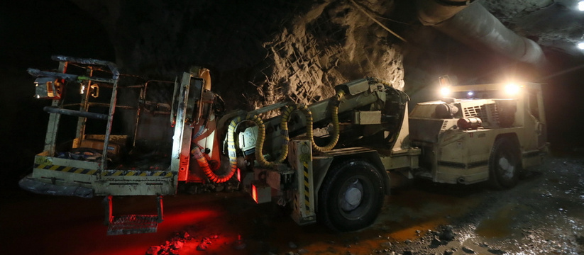 Обвал шахты произошёл в Свердловской области. Один рабочий погиб