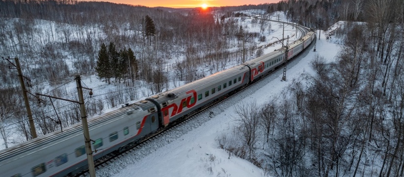 Уехать невозможно: поезда из Екатеринбурга отстали от графика из-за непогоды в Татарстане