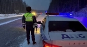 Более 150 аварий за сутки: автолюбители Среднего Урала не справляются с зимними дорогами