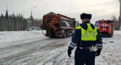 Цепочка аварий парализовала трассу под Екатеринбургом: произошло пять ДТП за раз