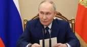 Путин наградил врача, железнодорожника и ветеринара из Свердловской области