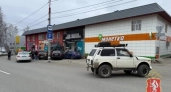 Водитель «Нивы» устроил массовую аварию в Серове: не пропустил иномарку и отказался от медосвидетельствования