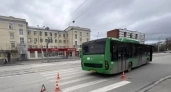 В Екатеринбурге автобус на «зебре» сбил 19-летнего пешехода — пассажиры не пострадали