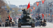 Центр Екатеринбурга 9 мая станет пешеходным: где перекроют, когда запустят транспорт и почему нужны наличные
