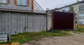 В Екатеринбурге мужчина ворвался в квартиру к бывшей жене, избил её и остриг — возбуждено дело