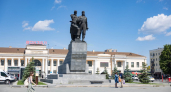 В Екатеринбурге автобусы и троллейбусы по-прежнему ездят до железнодорожного вокзала