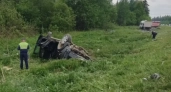 На трассе под Нижними Сергами Land Rover столкнулся с грузовиком: погибли водитель и три пассажира