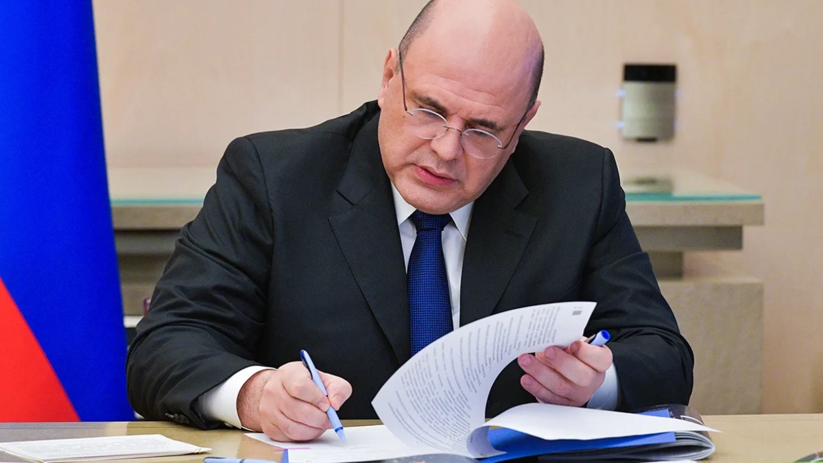 Тройной удар по кошельку: что скрывает подпись Мишустина под документом №2019 для всех россиян