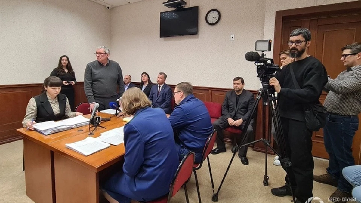 Окончательное решение: облсуд отправил в отставку мэра Серова Василия Сизикова