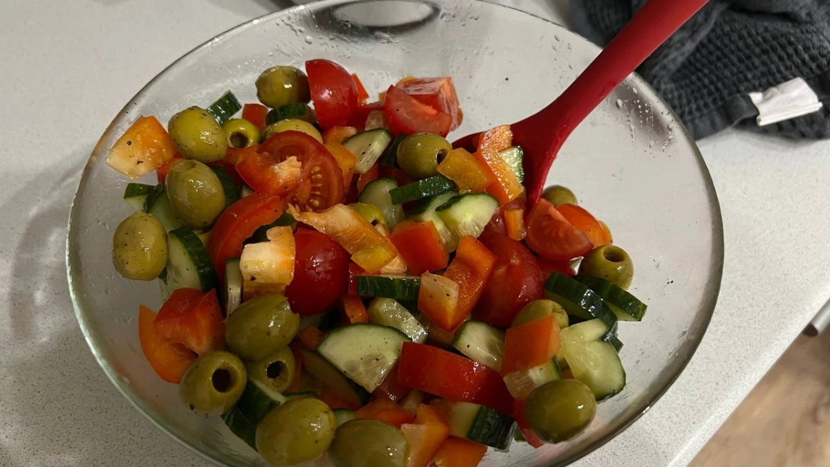 Питательнее, чем с мясом: постные салаты, от которых вы будете в восторге — хочется готовить снова и снова