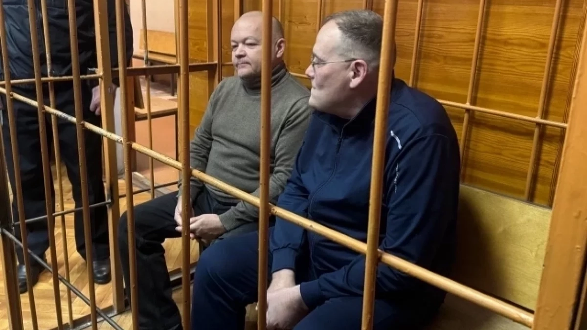 11 лет строгача за лампочки: экс-замминистра энергетики Урала сел за взятку в 4 миллиона
