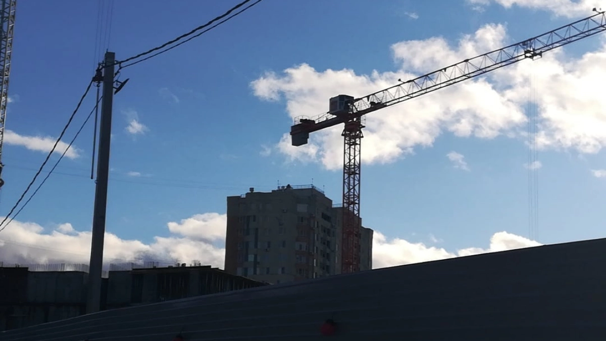 91 семья в Свердловской области осталась без домов из-за недобросовестных застройщиков