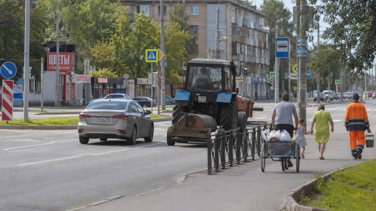 У вокзала в Екатеринбурге перенесли остановки автобусов и троллейбусов