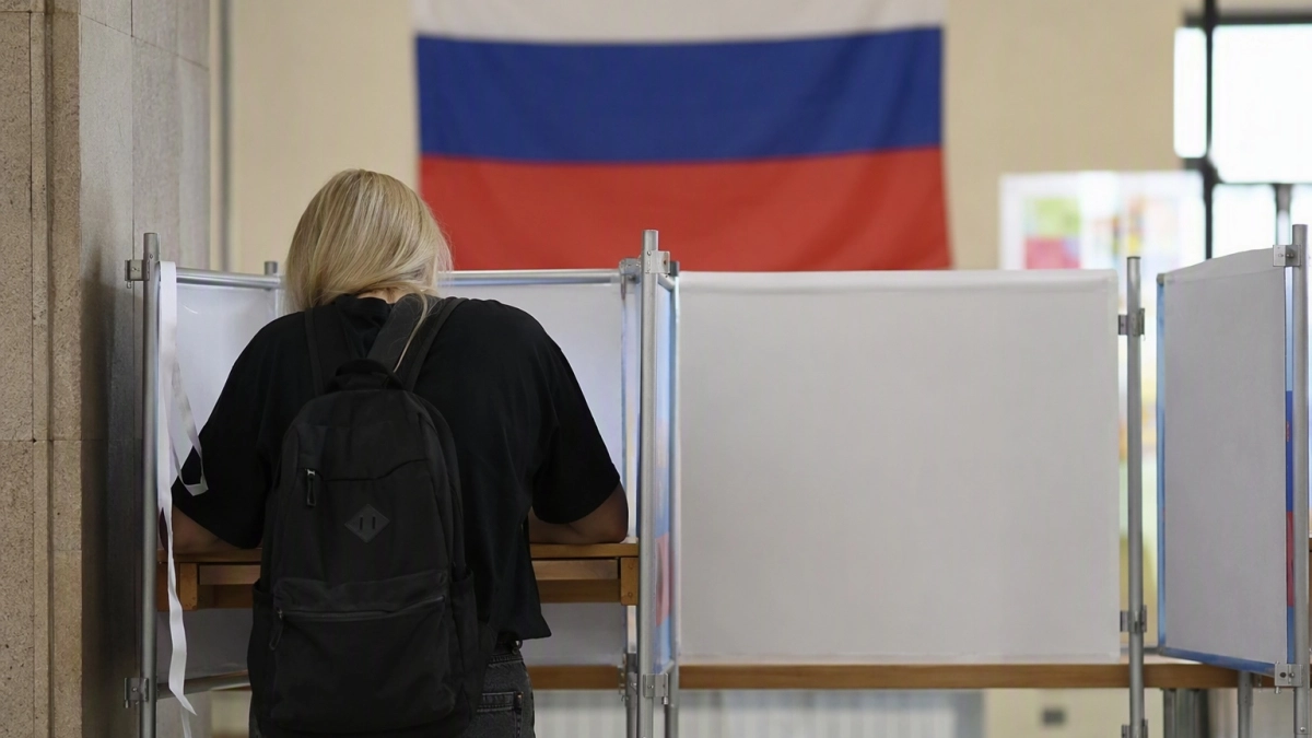 На всех участках Екатеринбурга впервые введут электронные списки избирателей