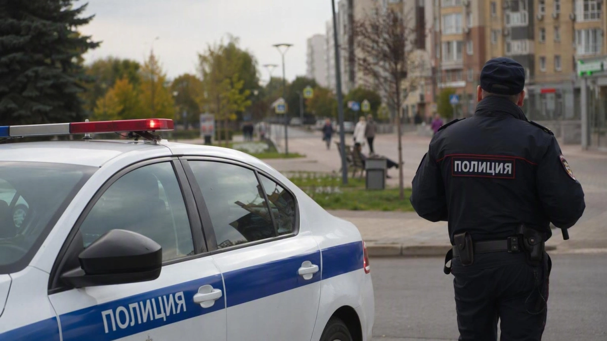 В Екатеринбурге задержали мужчину, оплатившего найденной картой покупки в 17 магазинах
