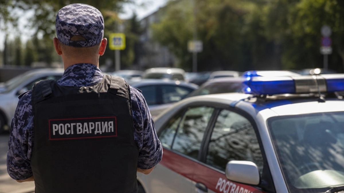 Под Екатеринбургом саперы ОМОН взорвали найденную в огороде немецкую гранату