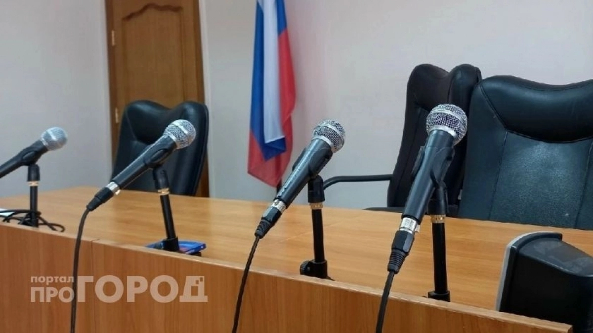 Заменить женщин-судей на ИИ в семейных спорах предложил свердловский Союз отцов
